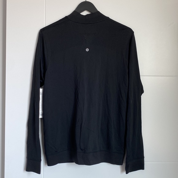 NWT Lululemon seamless training jacket - Picture 4 of 5